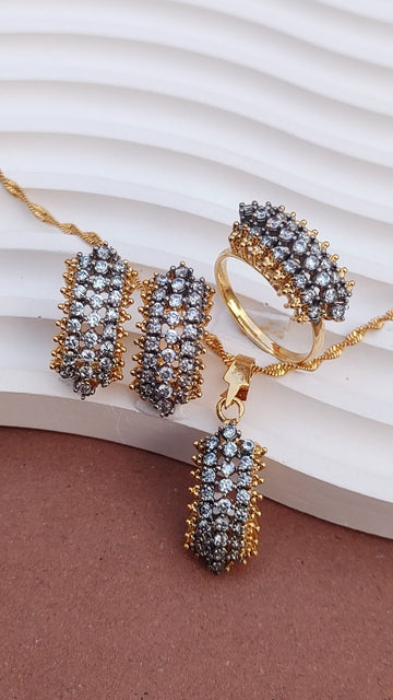 ⭐Top Seller | 💎Diamond Cut Zircon Locket Set | 22K Gold Polish | MS-694