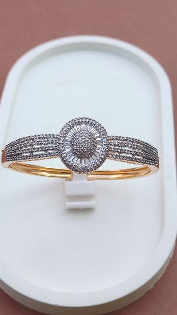 Kara 22K Gold Plated | Openable | Imported | MB-770