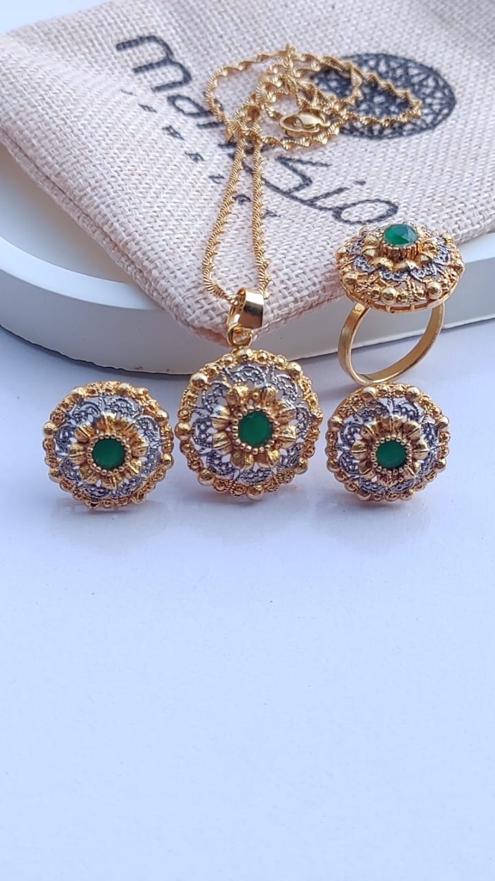 3 Colors | Locket set in Diamond Cut & Zircons | 22K Gold Polish| MK-919