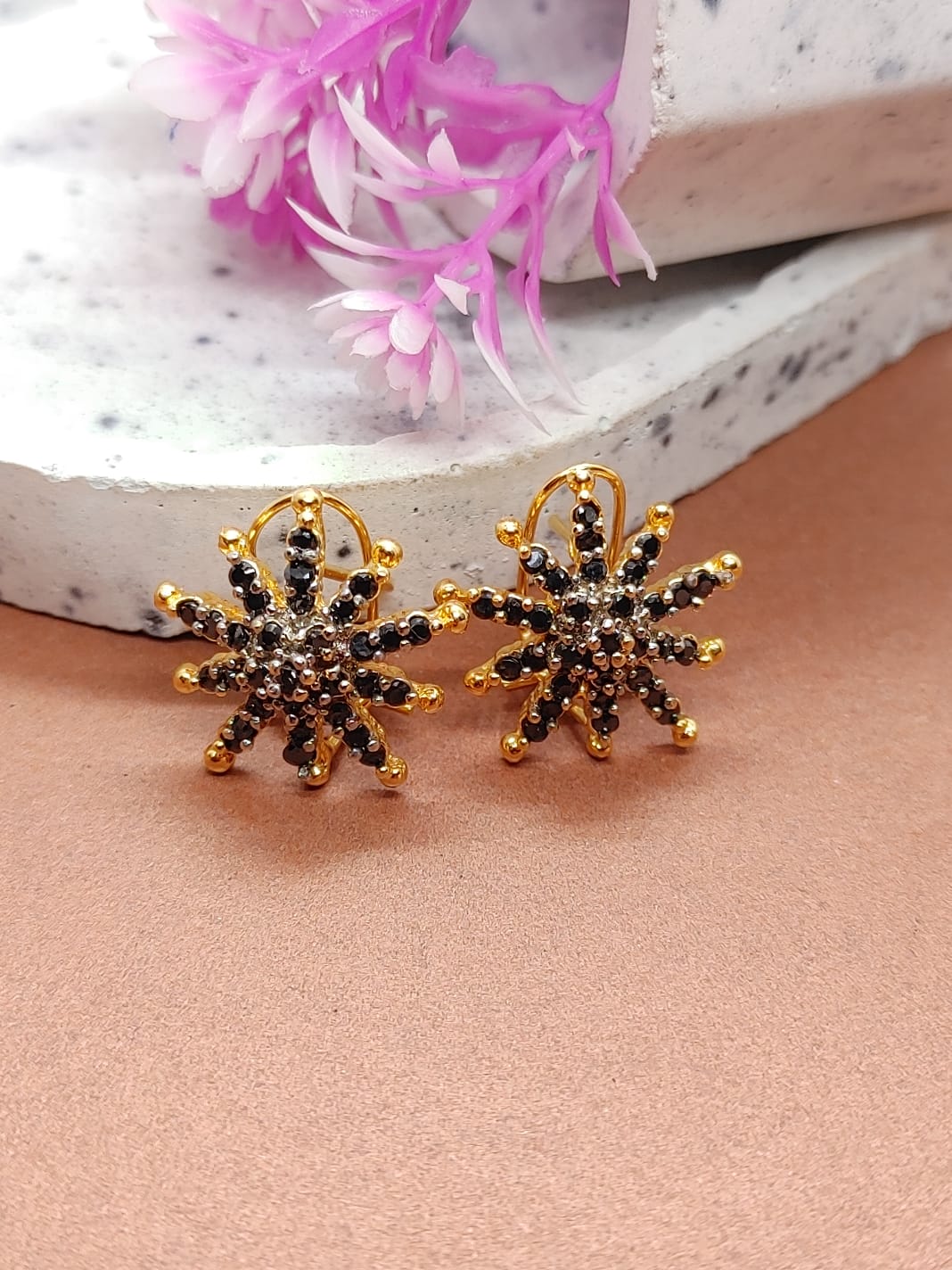 Diamond cut Zircon | judao earring | 22k gold polish | ME-932