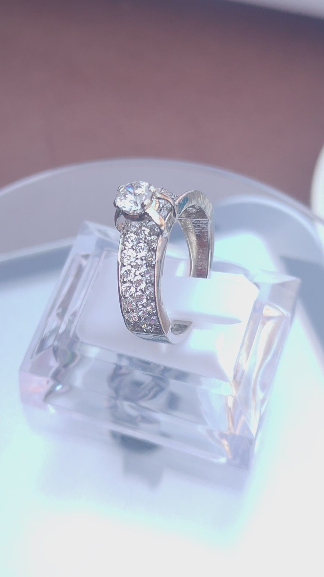 925 SILVER STERLING RING WITH MOISSANITE DIAMOND - s14