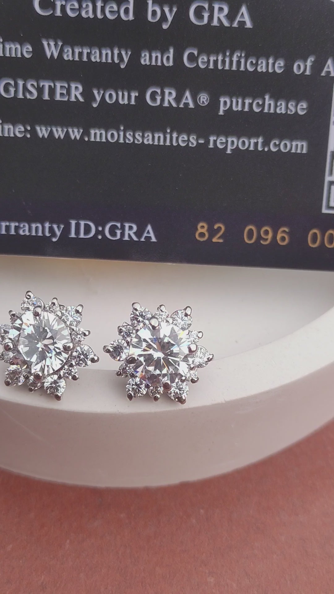 925 SILVER STERLING EARRINGS WITH MOISSANITE DIAMOND - s19