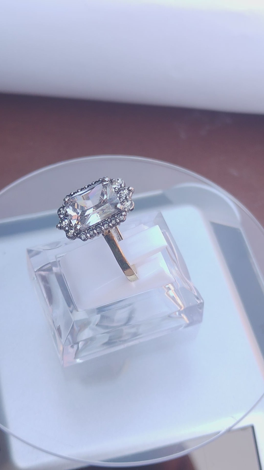925 SILVER STERLING RING WITH MOISSANITE DIAMOND - s09