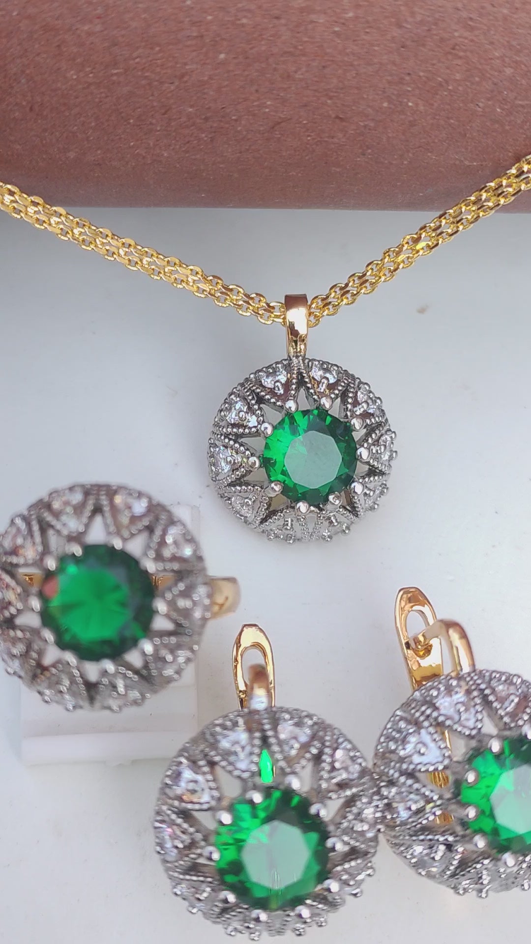 ⚡ |  💎Diamond Cut Zircon Locket Set | 22K Gold Polish (3Yrs. Warranty) | MK-091