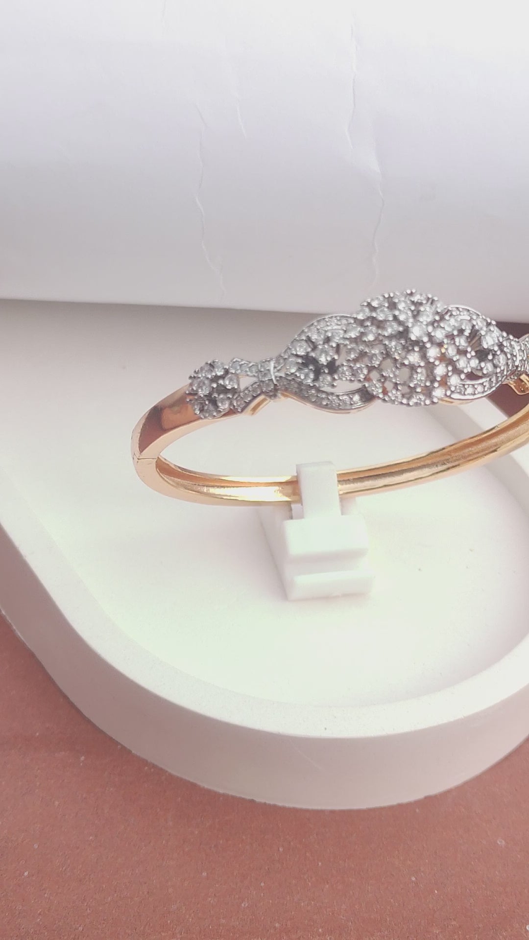Kara 22K Gold Plated | Openable | Imported | MB-771