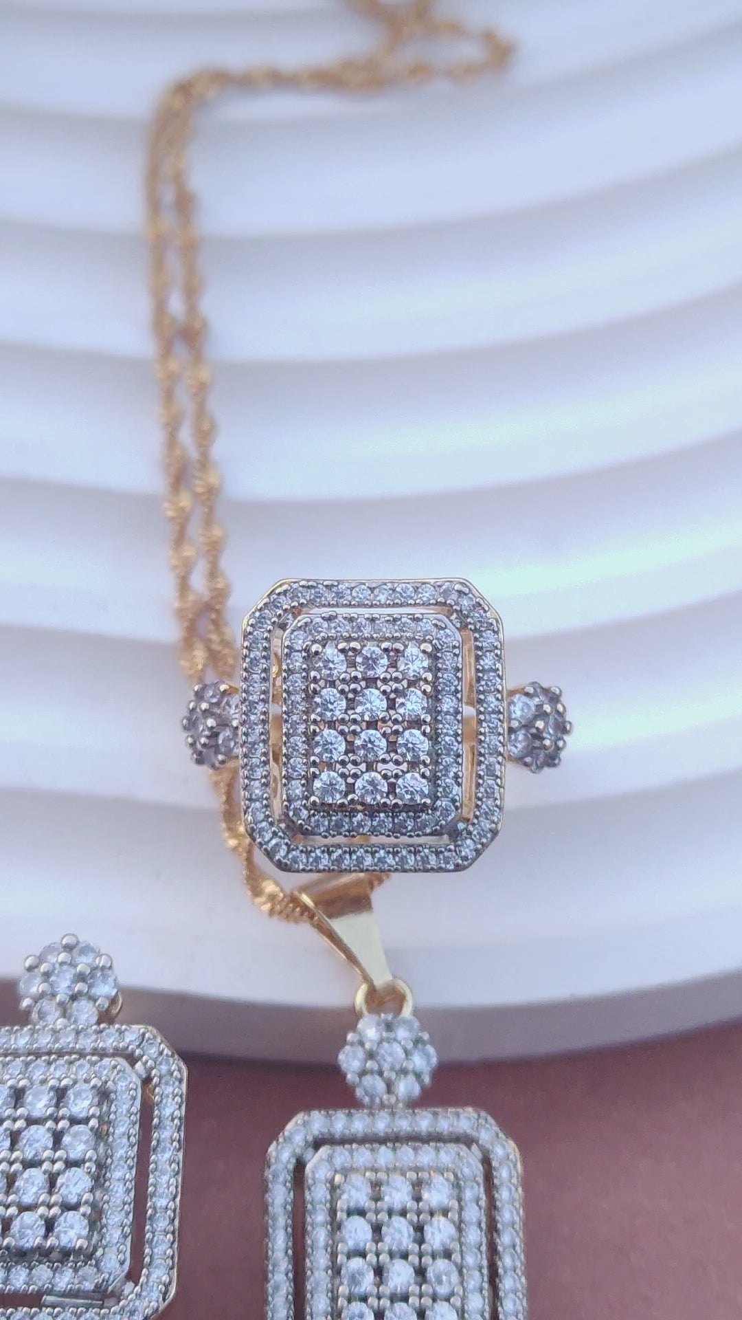Locket set in Diamond Cut & Zircons | 22K Gold Polish(3 yr. Warranty) | MK-344
