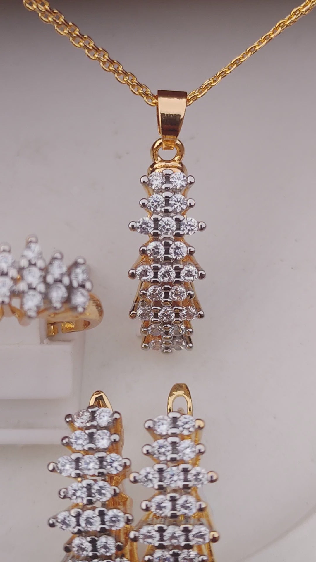 💎Diamond Cut Zircon Locket Set | 22K Gold Polish (3Yrs. Warranty) | MK-381