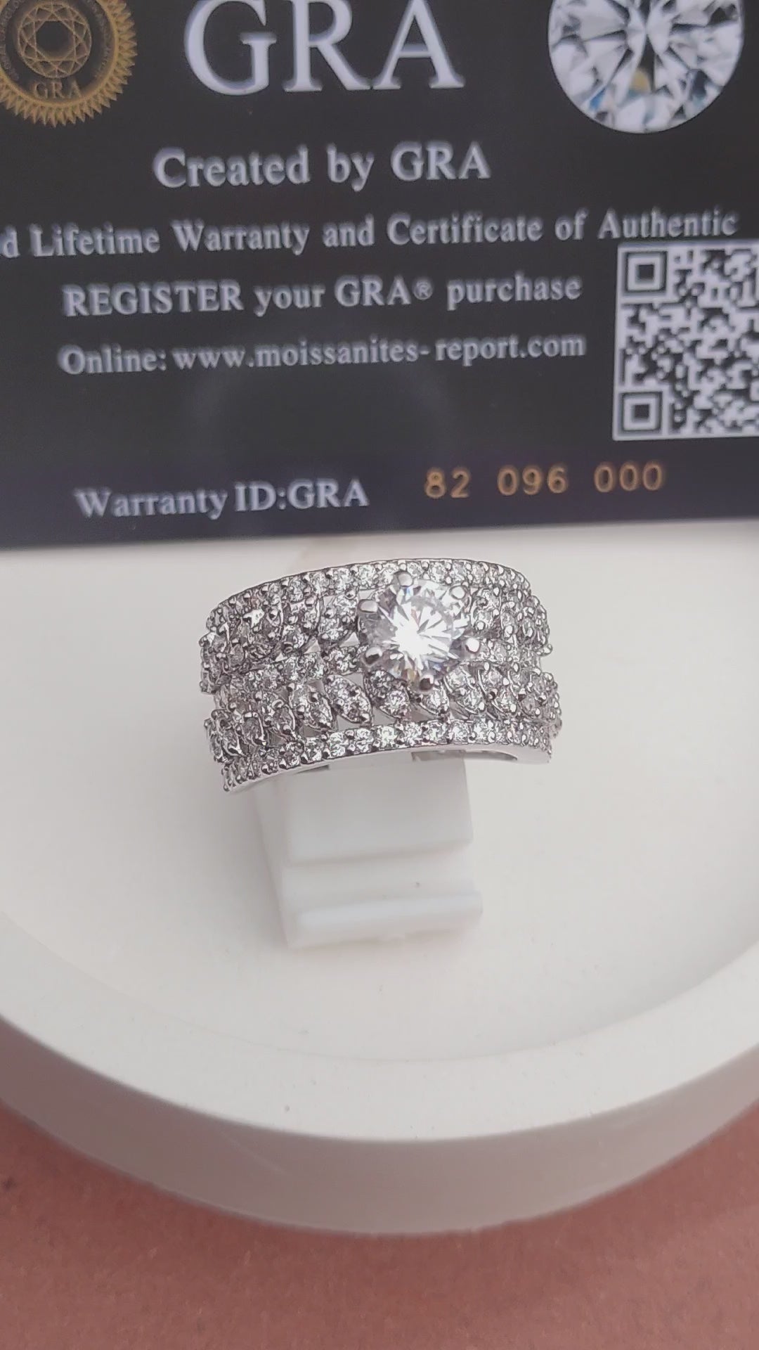 925 SILVER STERLING RING WITH MOISSANITE DIAMOND - s11
