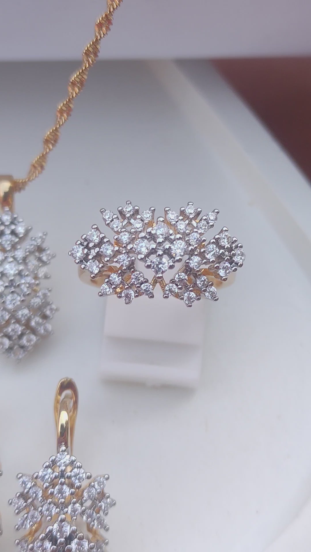 💎Diamond Cut Zircon Locket Set | 22K Gold Polish (3Yrs. Warranty) | MK-318