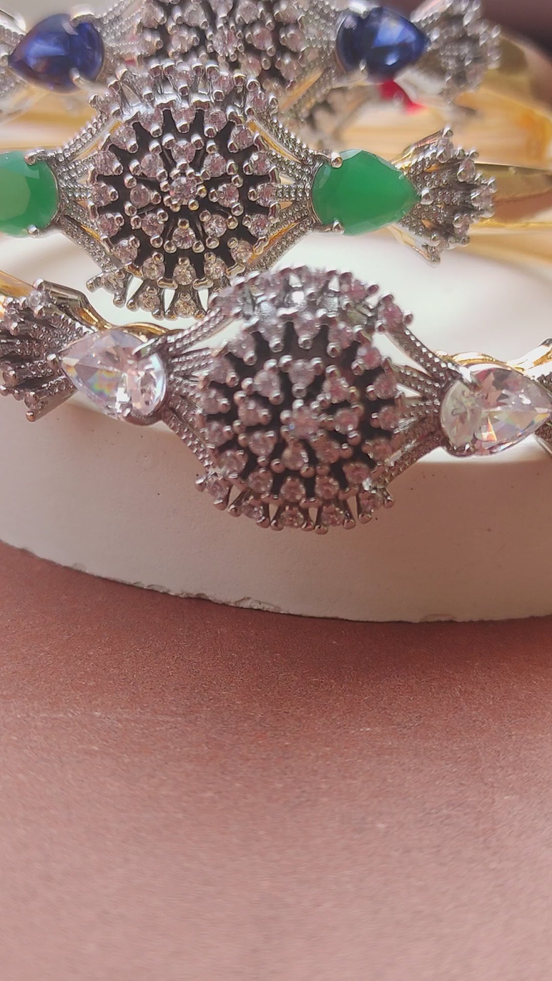 Kara 22K Gold Plated | Openable | Imported | MB-700