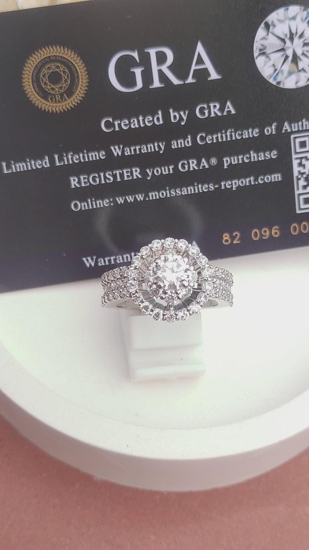 925 SILVER STERLING RING WITH MOISSANITE DIAMOND - s16