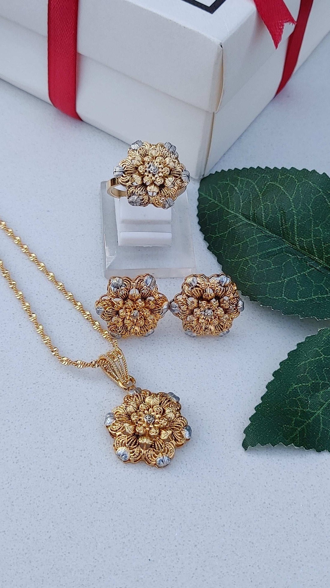Real Gold Look | 22k Gold Plated Locket Set | RP-348