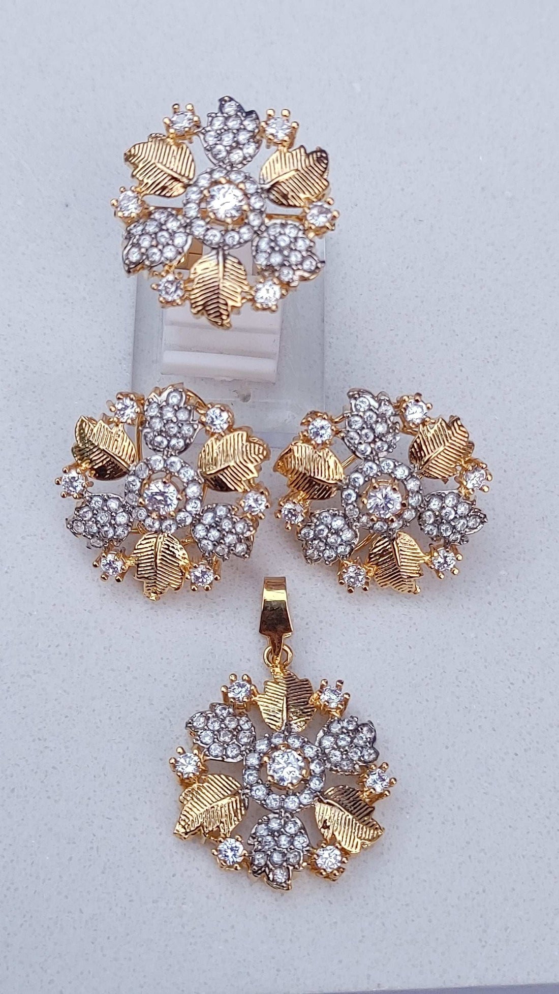 2 colour | Real Gold Look | 💎Diamond Cut Zircon Locket Set | 22K Gold Polish (3Yrs. Warranty) | MK-504