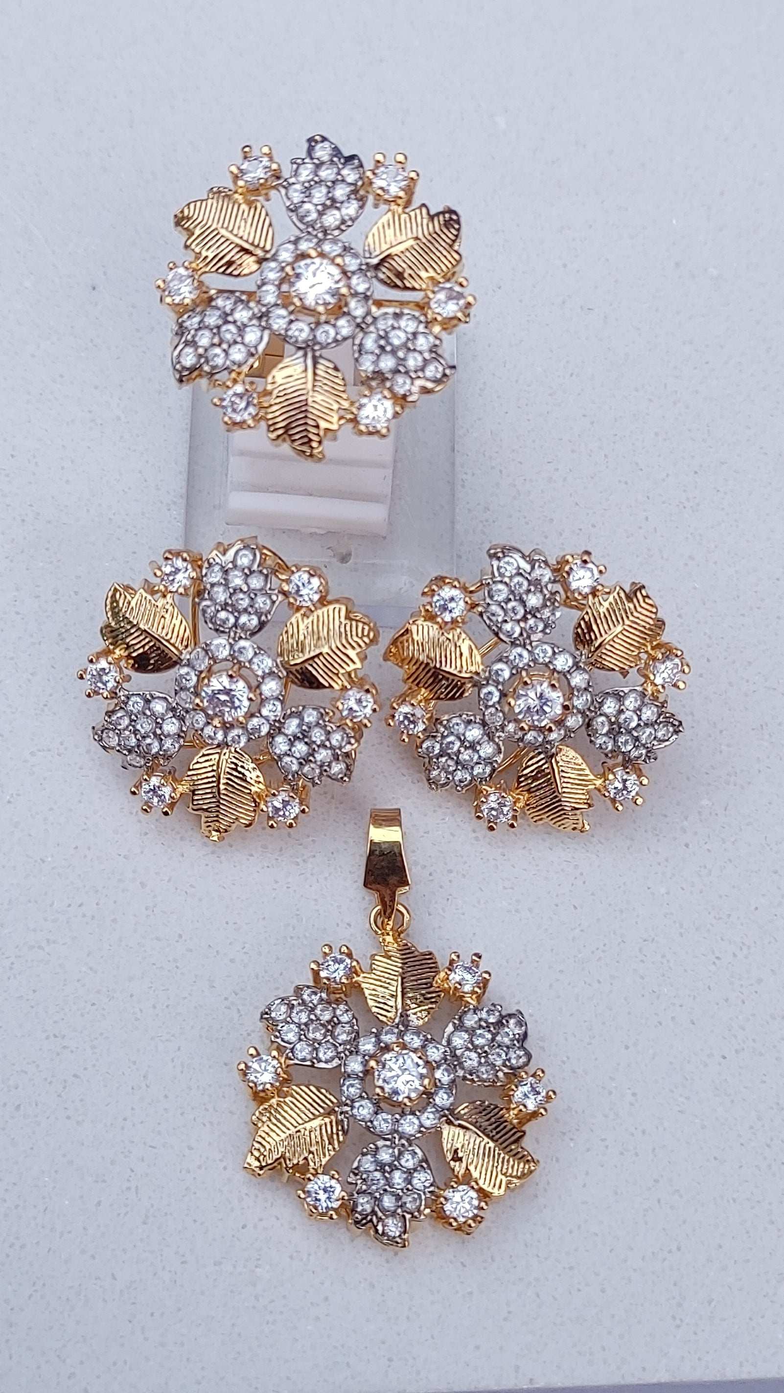 2 colour | Real Gold Look | 💎Diamond Cut Zircon Locket Set | 22K Gold Polish (3Yrs. Warranty) | MK-504