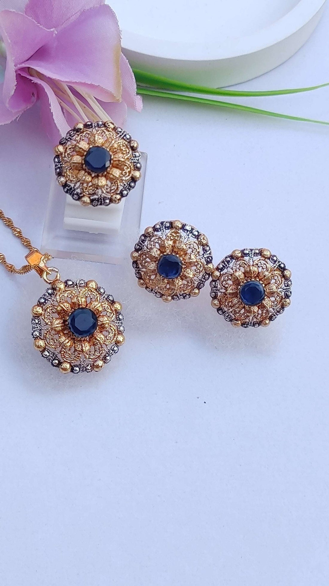3 Colors | Locket set in Diamond Cut & Zircons | 22K Gold Polish| MK-919