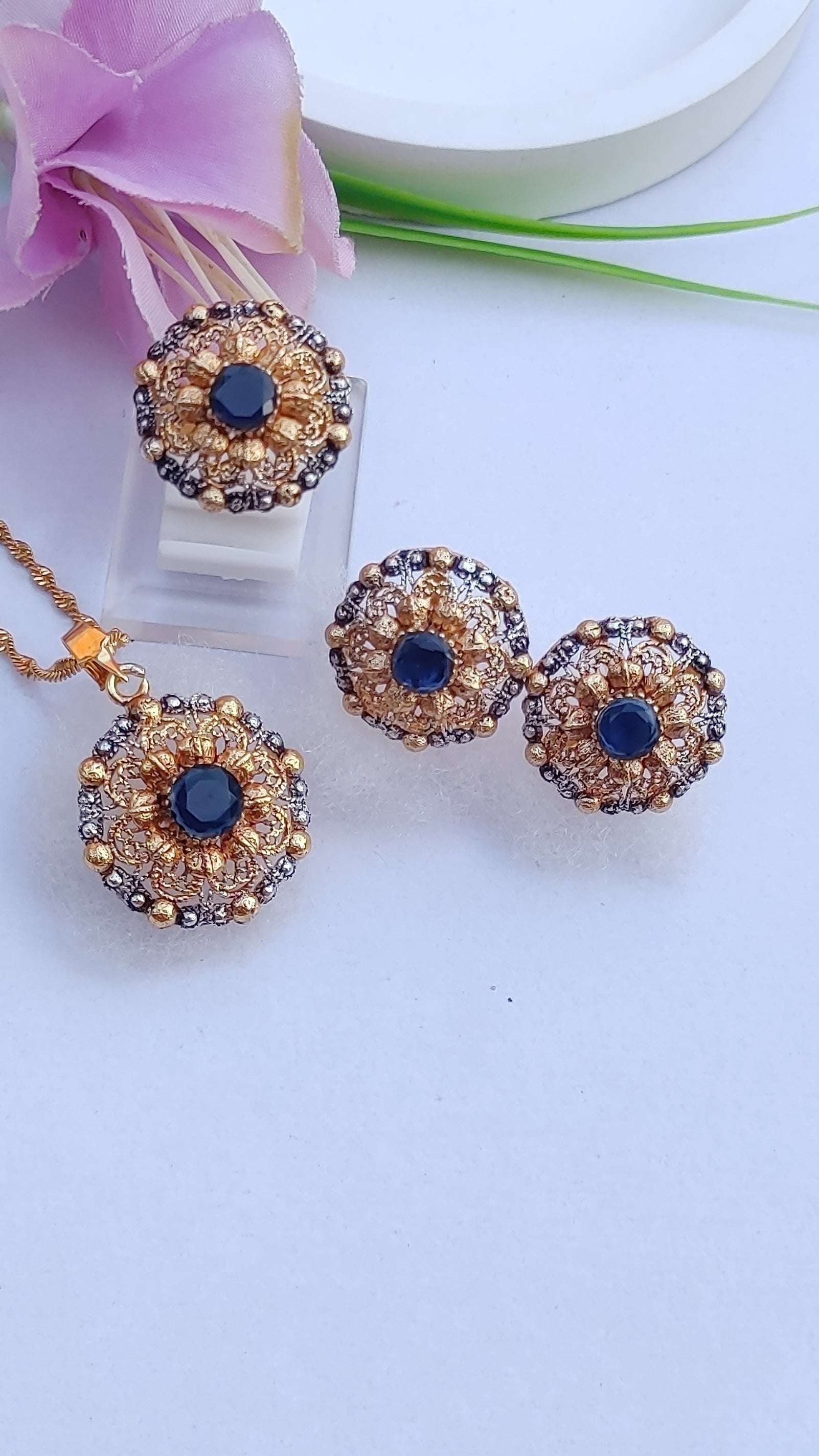 3 Colors | Locket set in Diamond Cut & Zircons | 22K Gold Polish| MK-919
