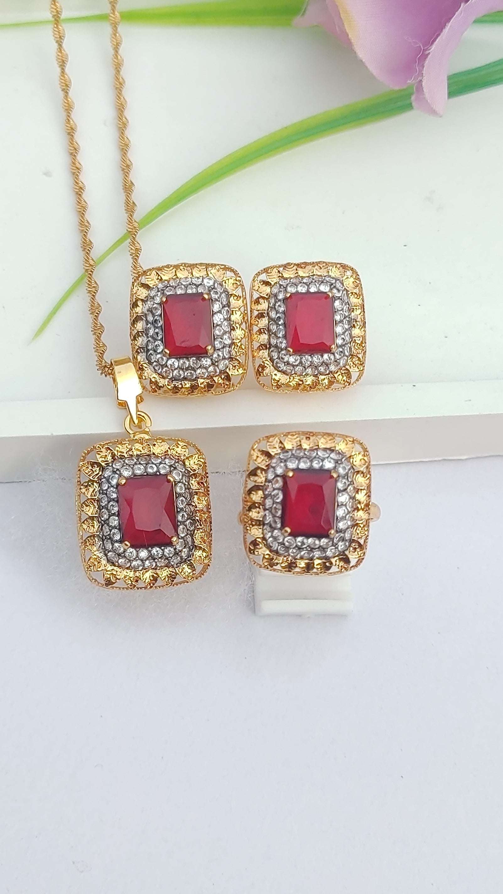 3 Colors | Hand Carved Locket set | 22k Gold plated (3 yr. Warranty) | RP-110