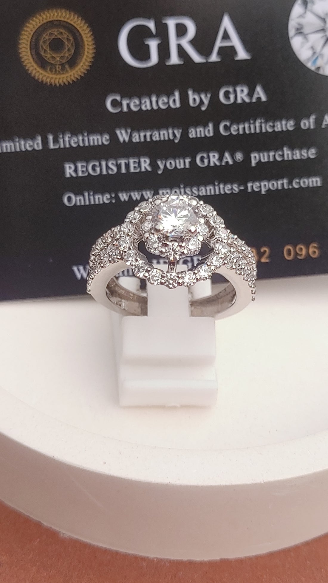 925 SILVER STERLING RING WITH MOISSANITE DIAMOND - s16