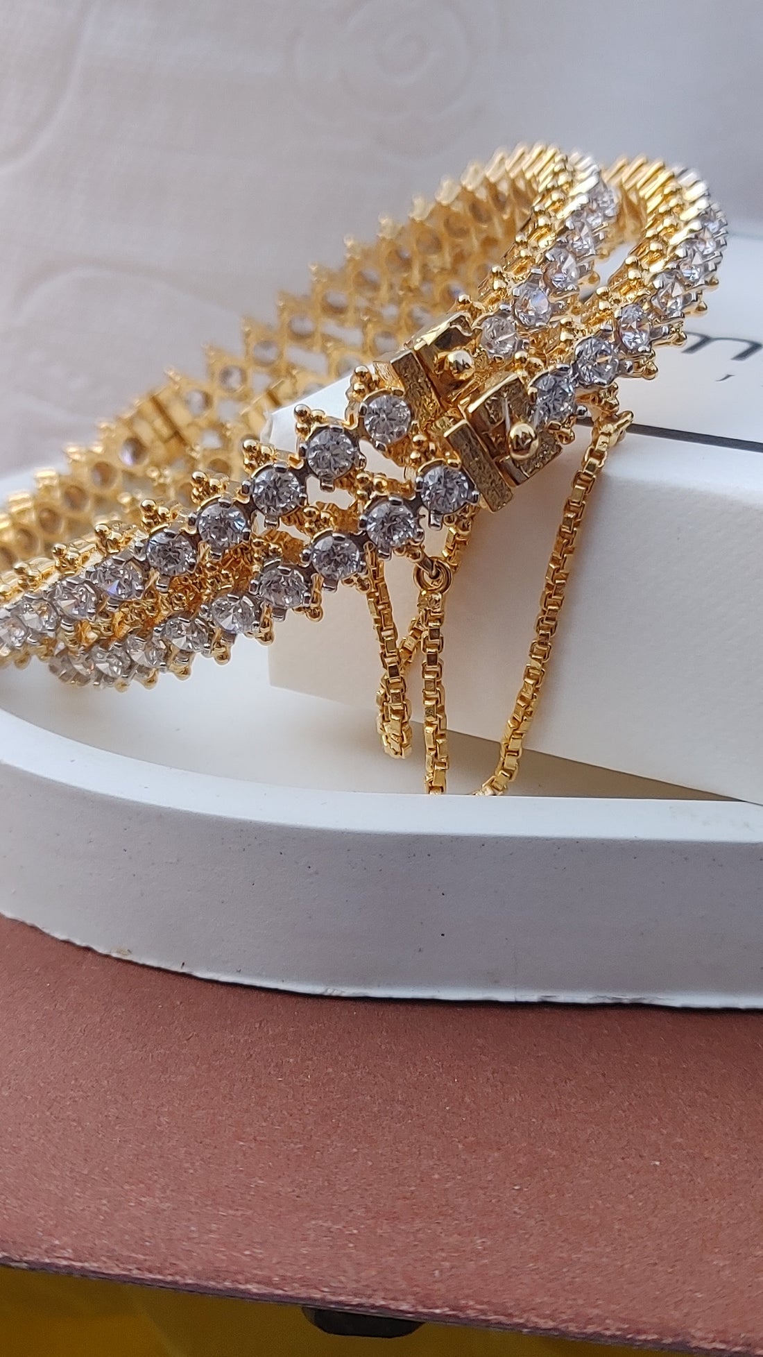 Kara 22K Gold Plated | Openable |4 colors | MB-778