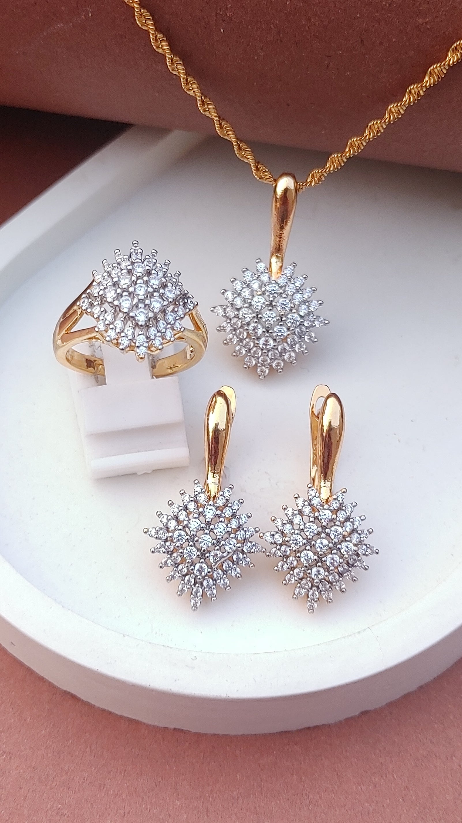 💎Diamond Cut Zircon Locket Set | 22K Gold Polish (3Yrs. Warranty) | MK-380