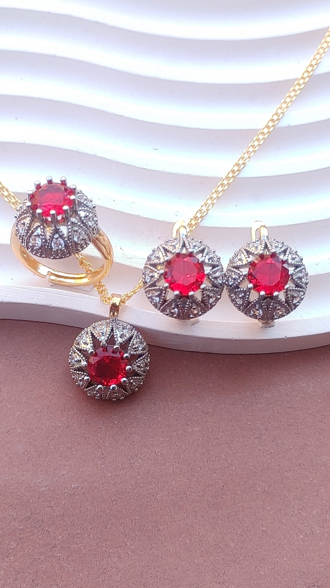 ⚡ |  💎Diamond Cut Zircon Locket Set | 22K Gold Polish (3Yrs. Warranty) | MK-091