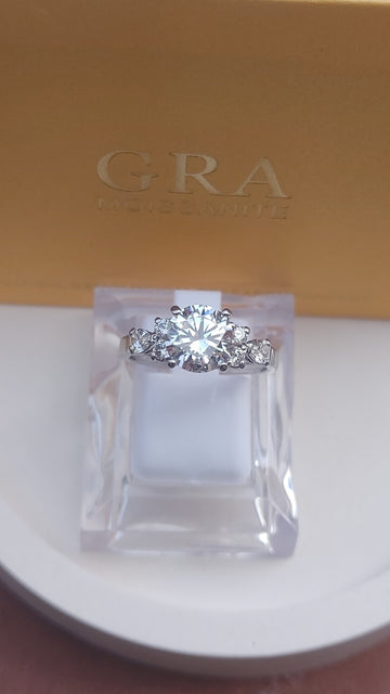 925 SILVER STERLING WITH MOISSANITE DIAMOND - s32