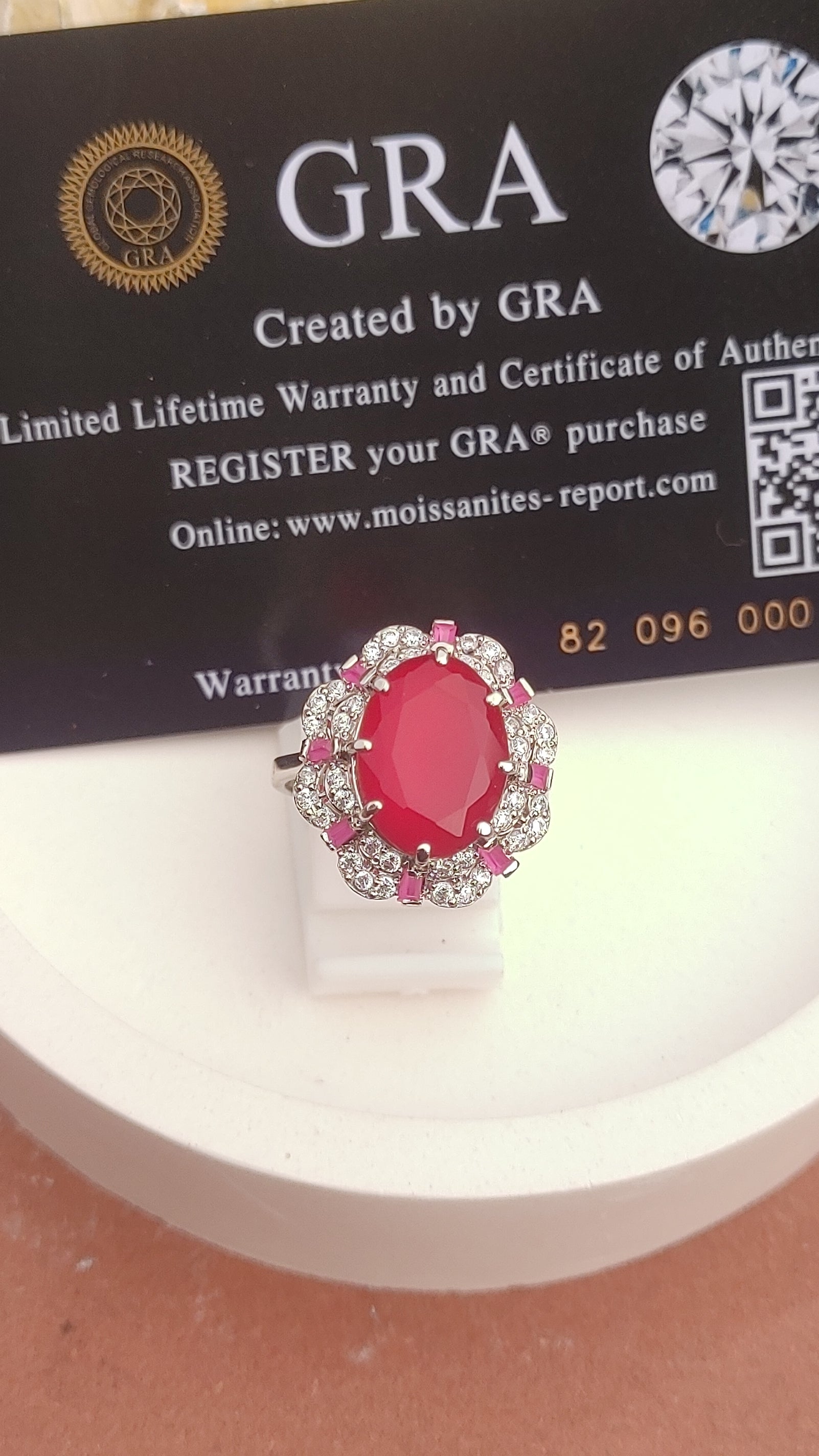 925 SILVER STERLING RING WITH MOISSANITE DIAMOND - s17