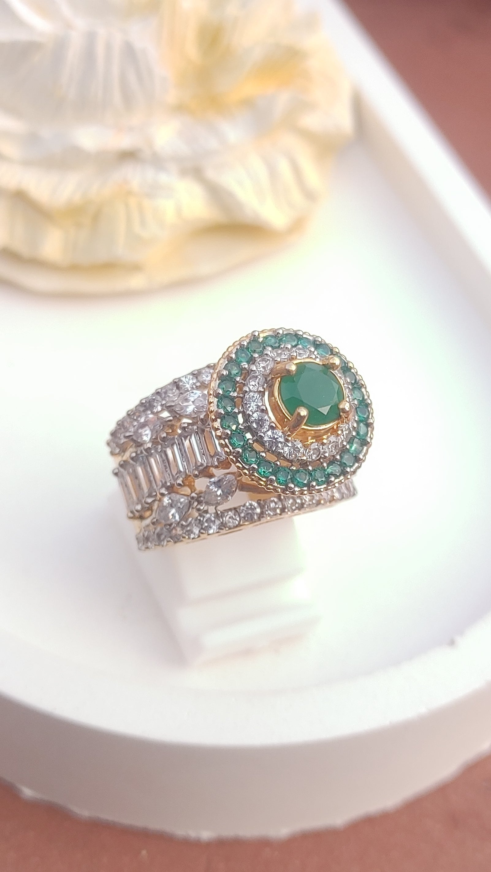 22K Gold Plated Ring |zircons jurdao | Hand Crafted | MR-644