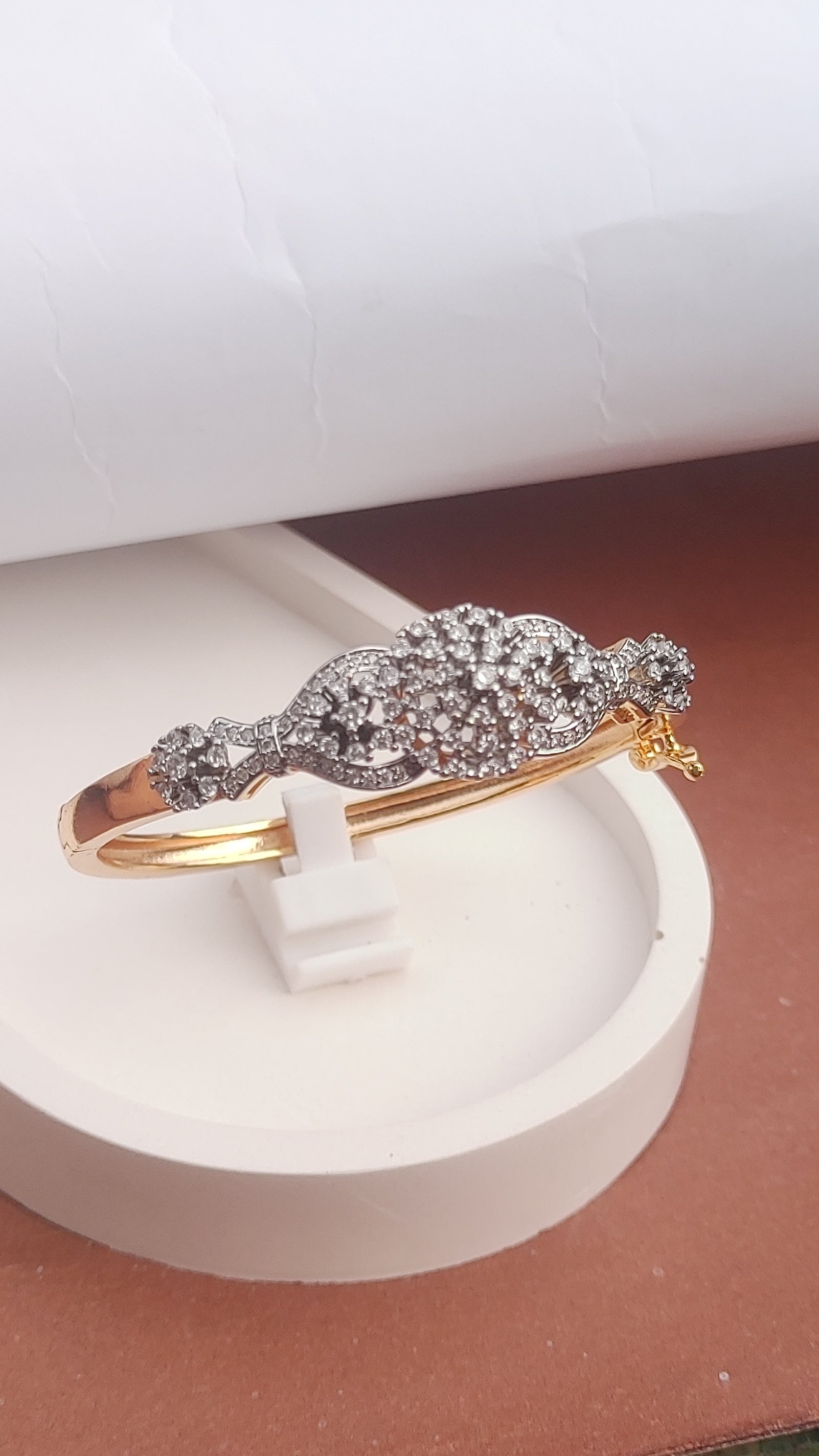 Kara 22K Gold Plated | Openable | Imported | MB-771