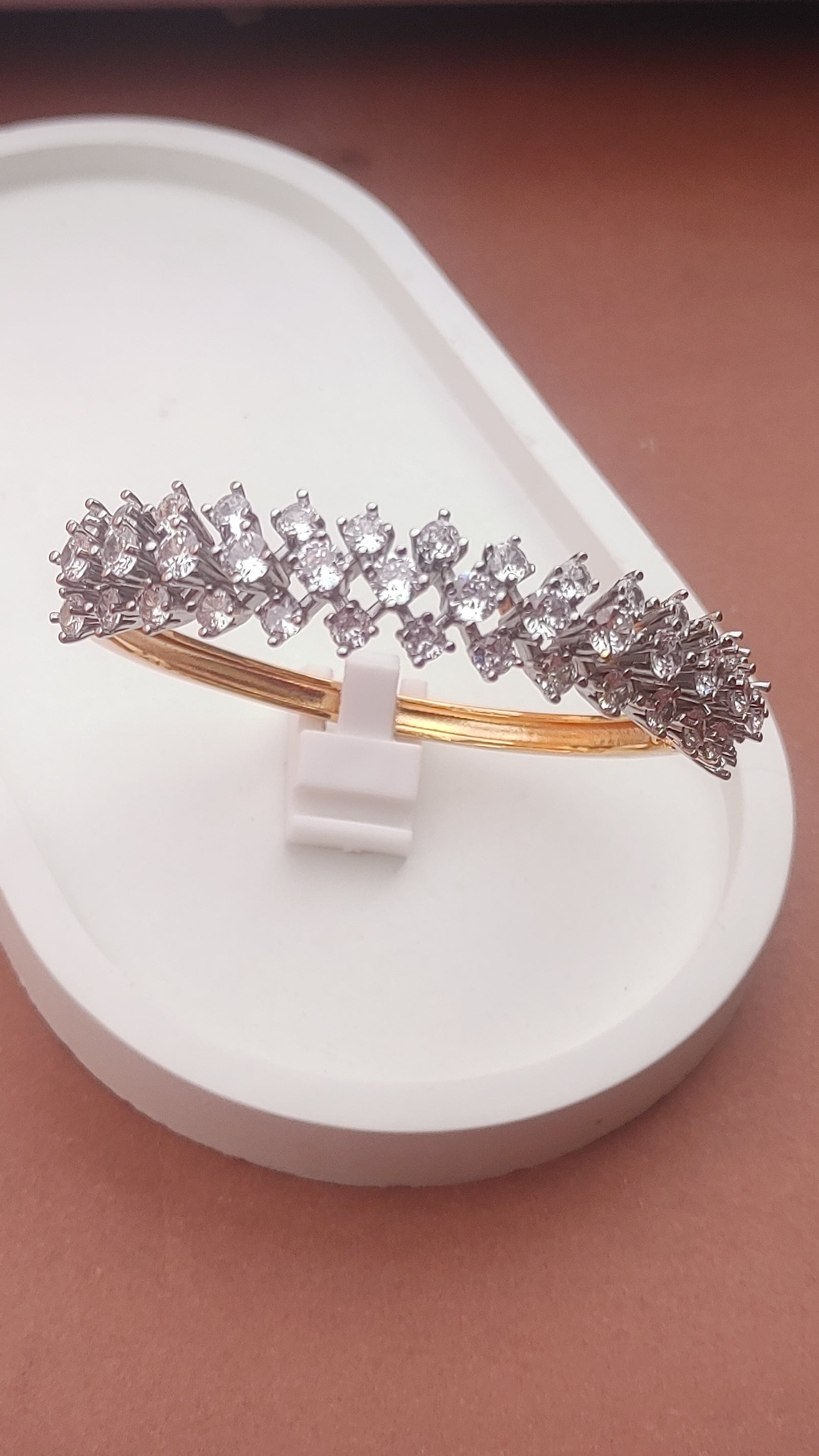 Kara -22 k gold plated | Openable | Imported | MB-711