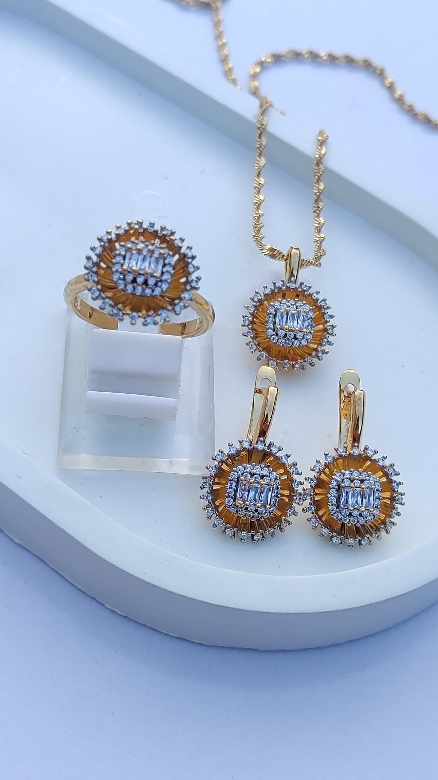 3 Colors | Locket set in Diamond Cut & Zircons | 22K Gold Polish| MK-960