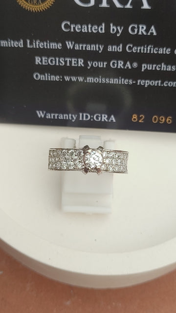 925 SILVER STERLING RING WITH MOISSANITE DIAMOND - s14