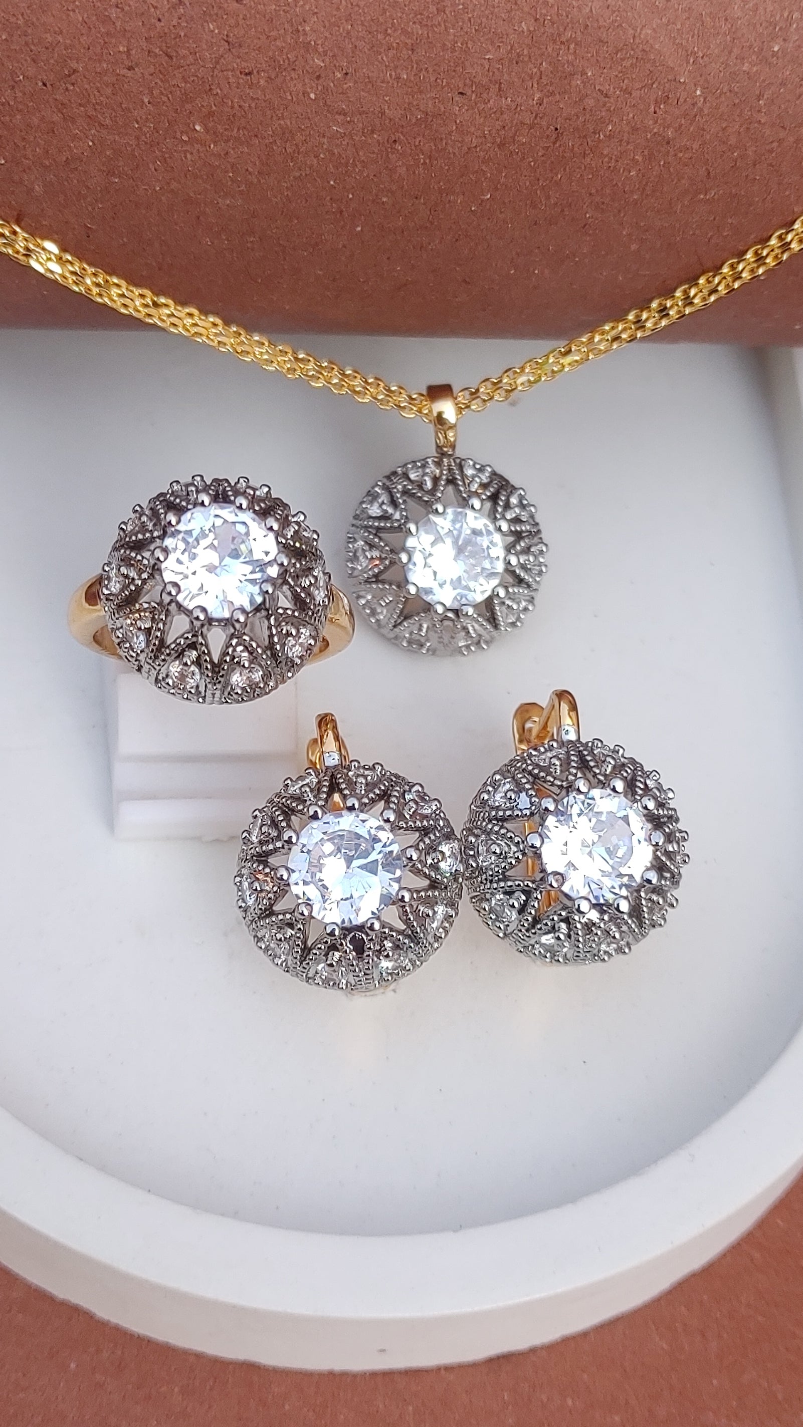 ⚡ |  💎Diamond Cut Zircon Locket Set | 22K Gold Polish (3Yrs. Warranty) | MK-091