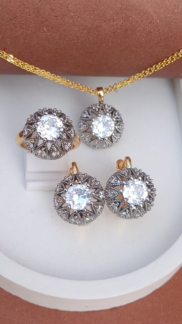 ⚡ |  💎Diamond Cut Zircon Locket Set | 22K Gold Polish (3Yrs. Warranty) | MK-091