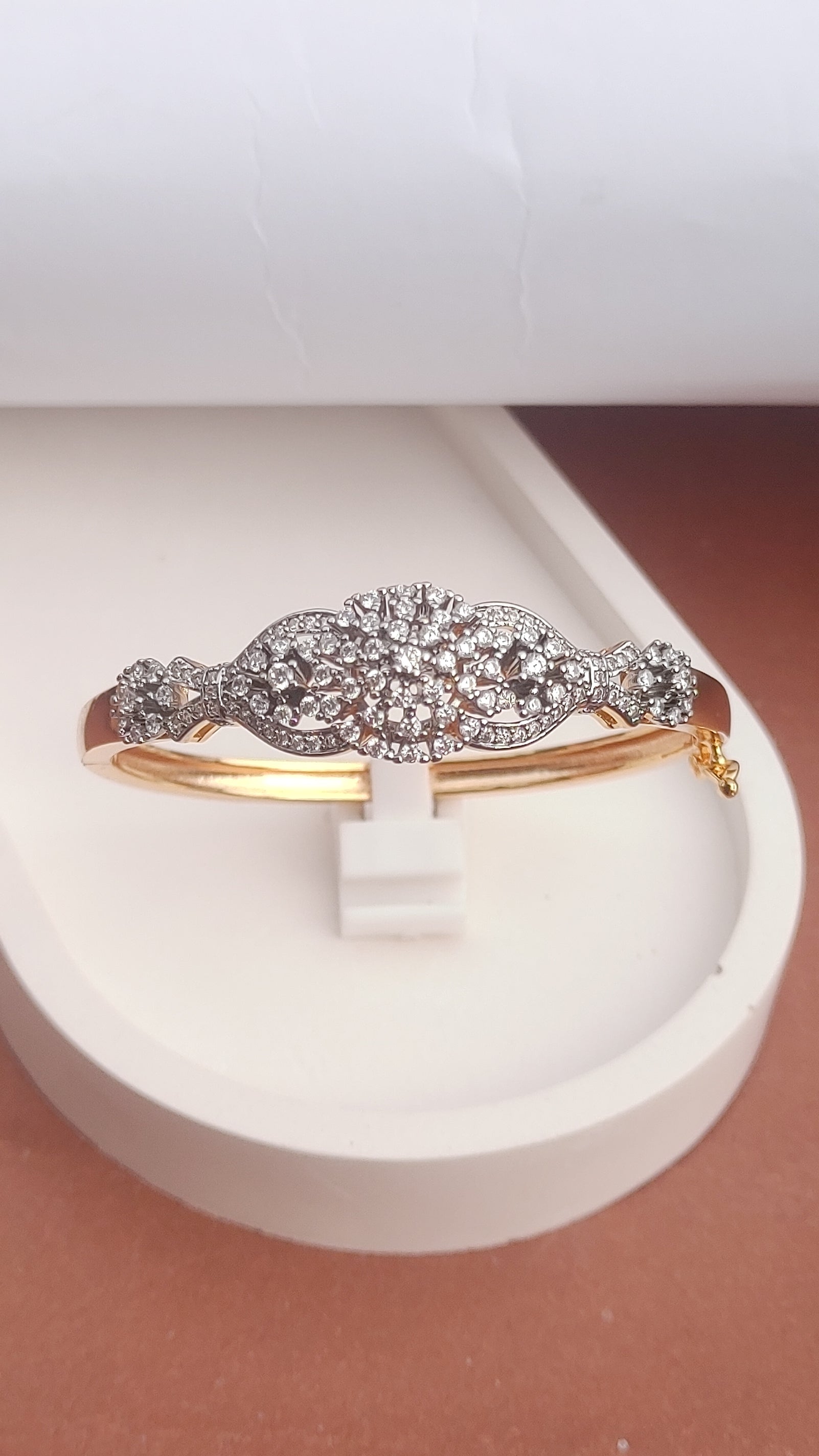 Kara 22K Gold Plated | Openable | Imported | MB-771