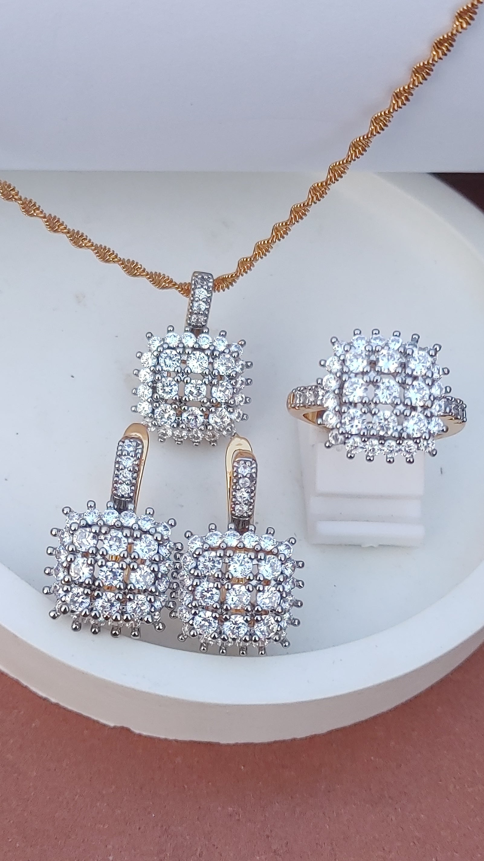 💎Diamond Cut Zircon Locket Set | 22K Gold Polish (3Yrs. Warranty) | MK-385