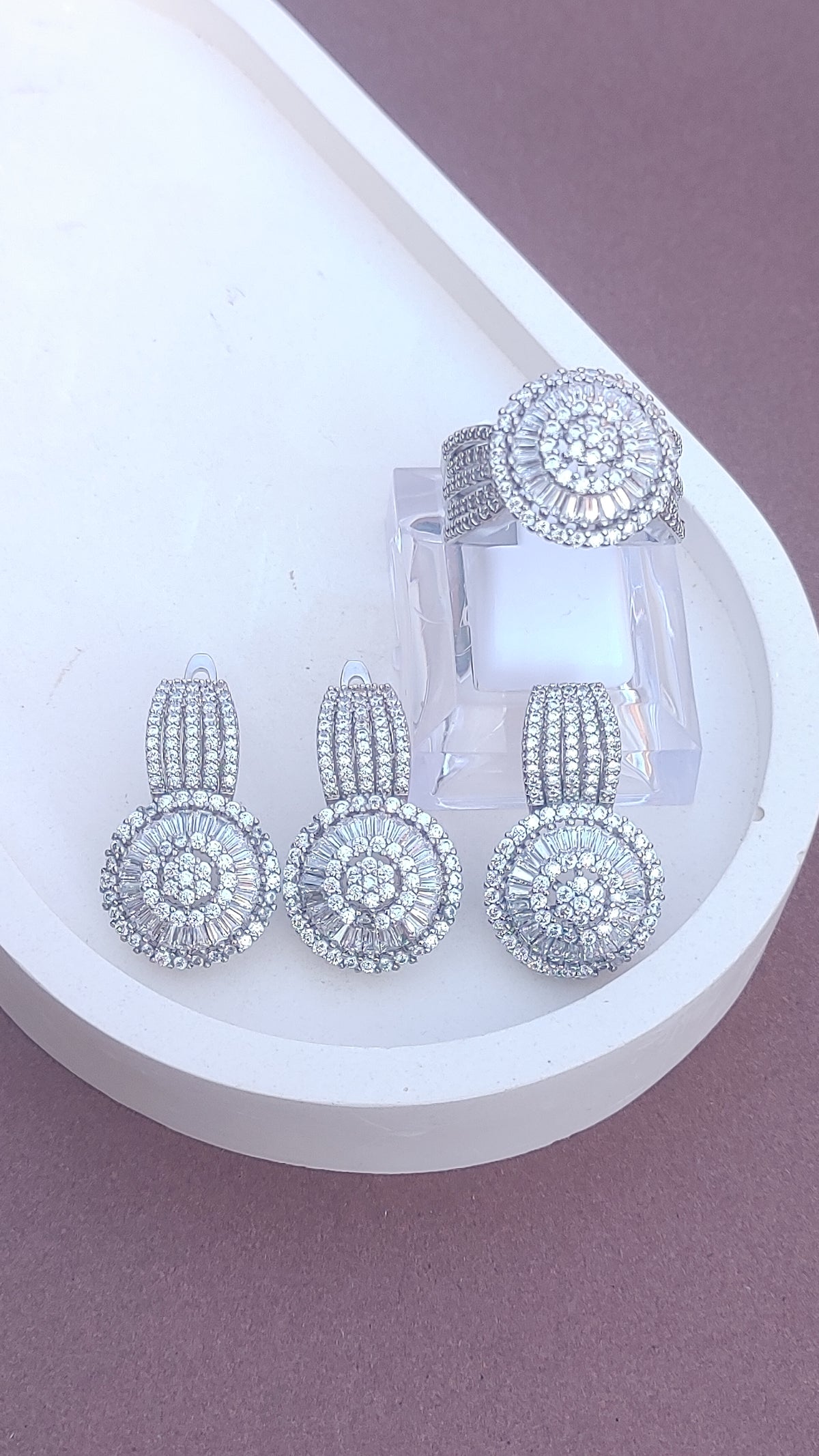 💎Diamond Cut Zircon Locket Set |  silver Plated | MK-900