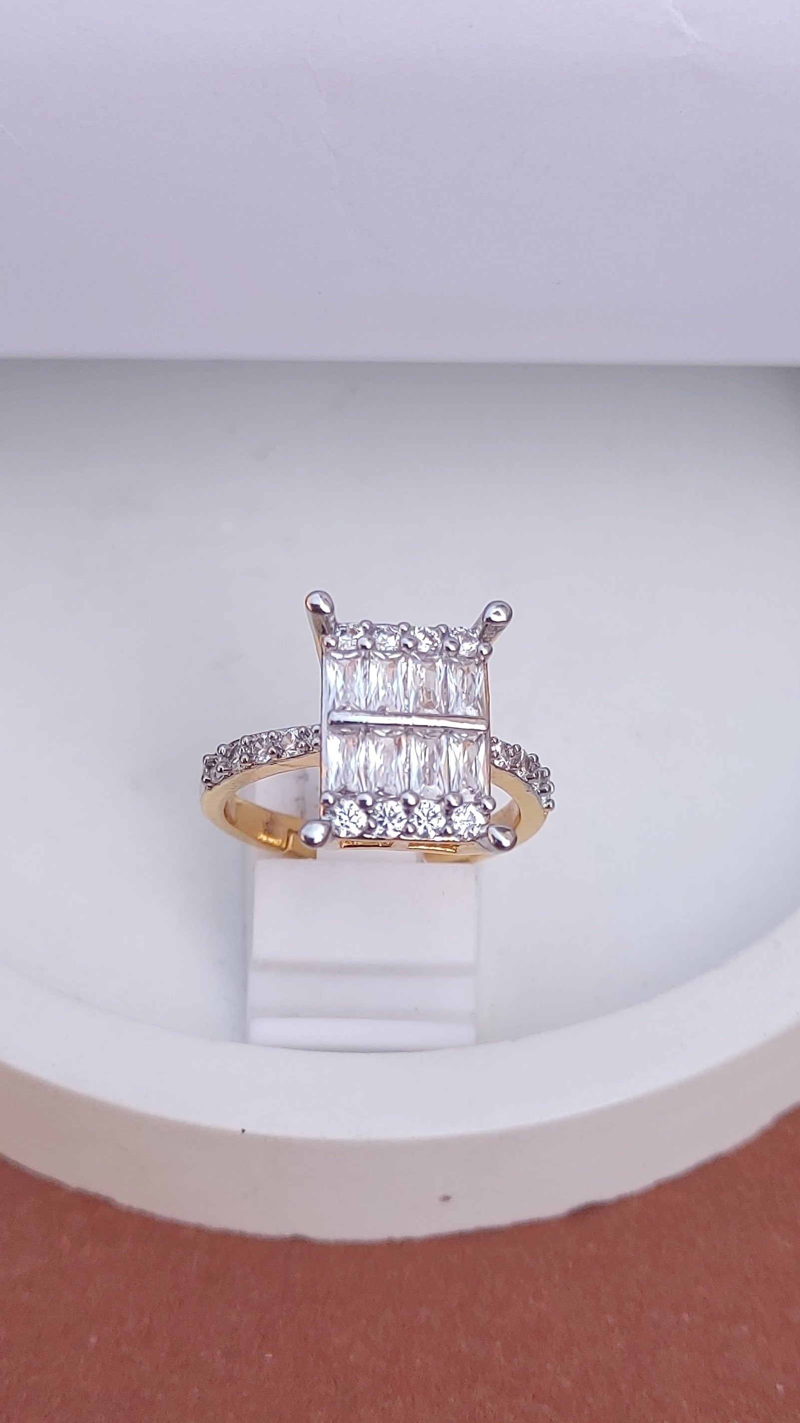 Diamond cut Zircon | judao ring | 22k gold polish | MR-146