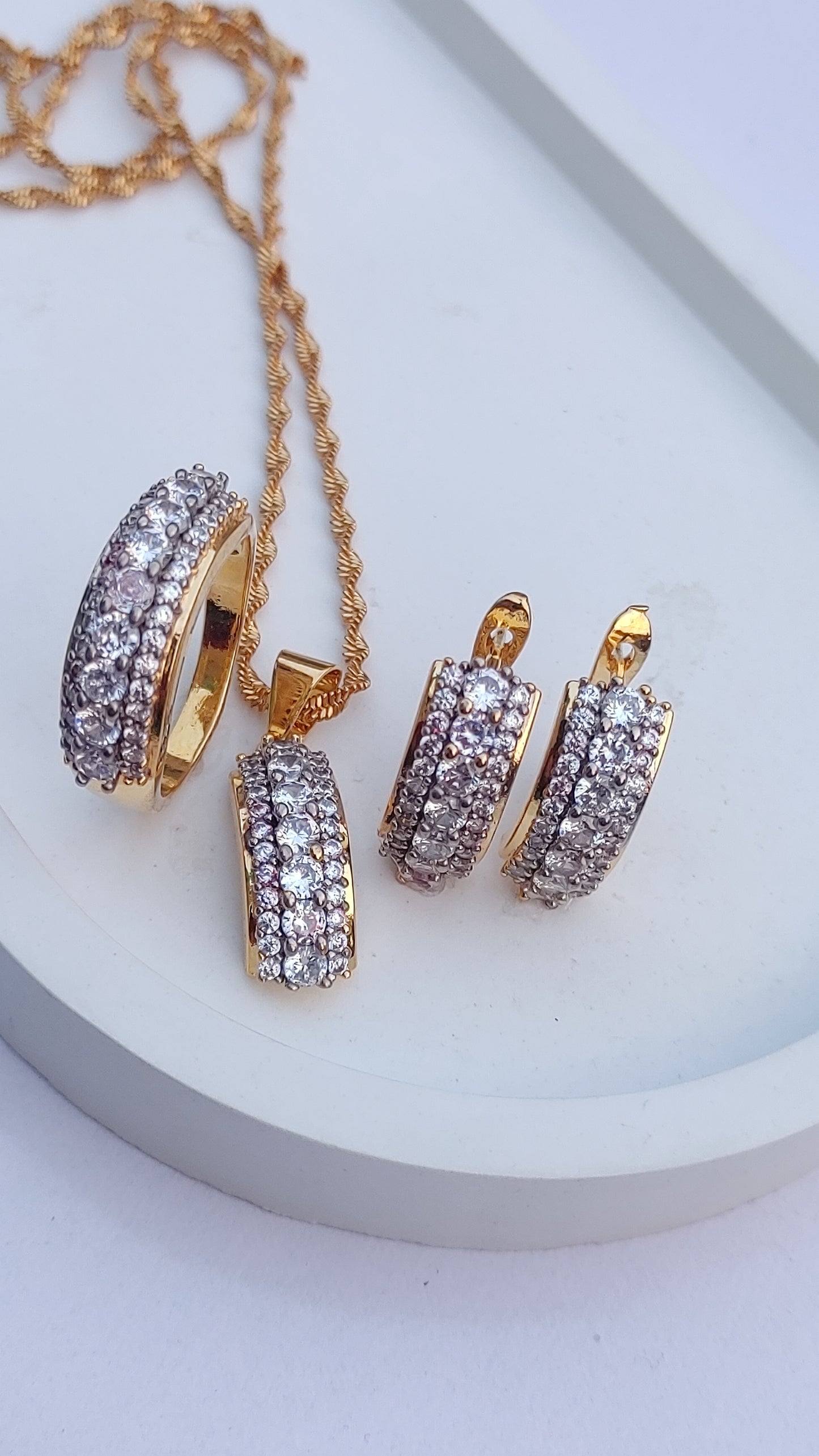 3 Colors | Locket set in Diamond Cut & Zircons | 22K Gold Polish| MK-962